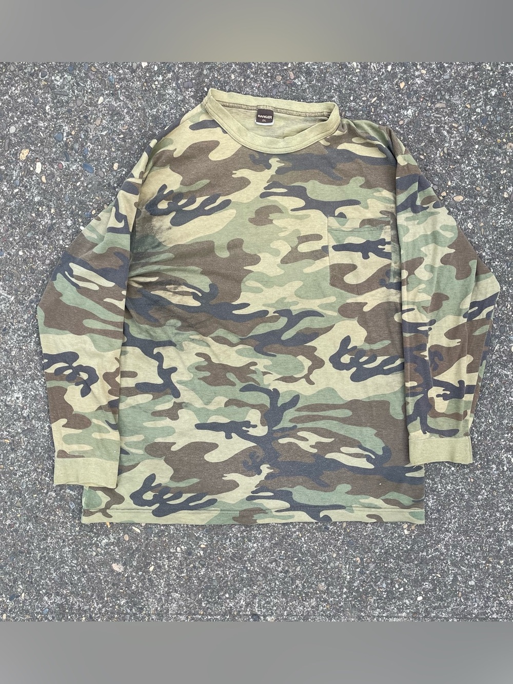 Vintage Ranger camo long sleeved pocket tee size 2XL